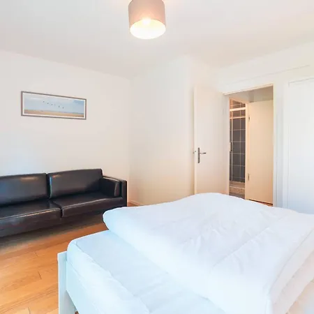 Apartman Spacieux T2 Au Centre-ville Avec Grande Piece De Vie - Fr-1-821-29 *